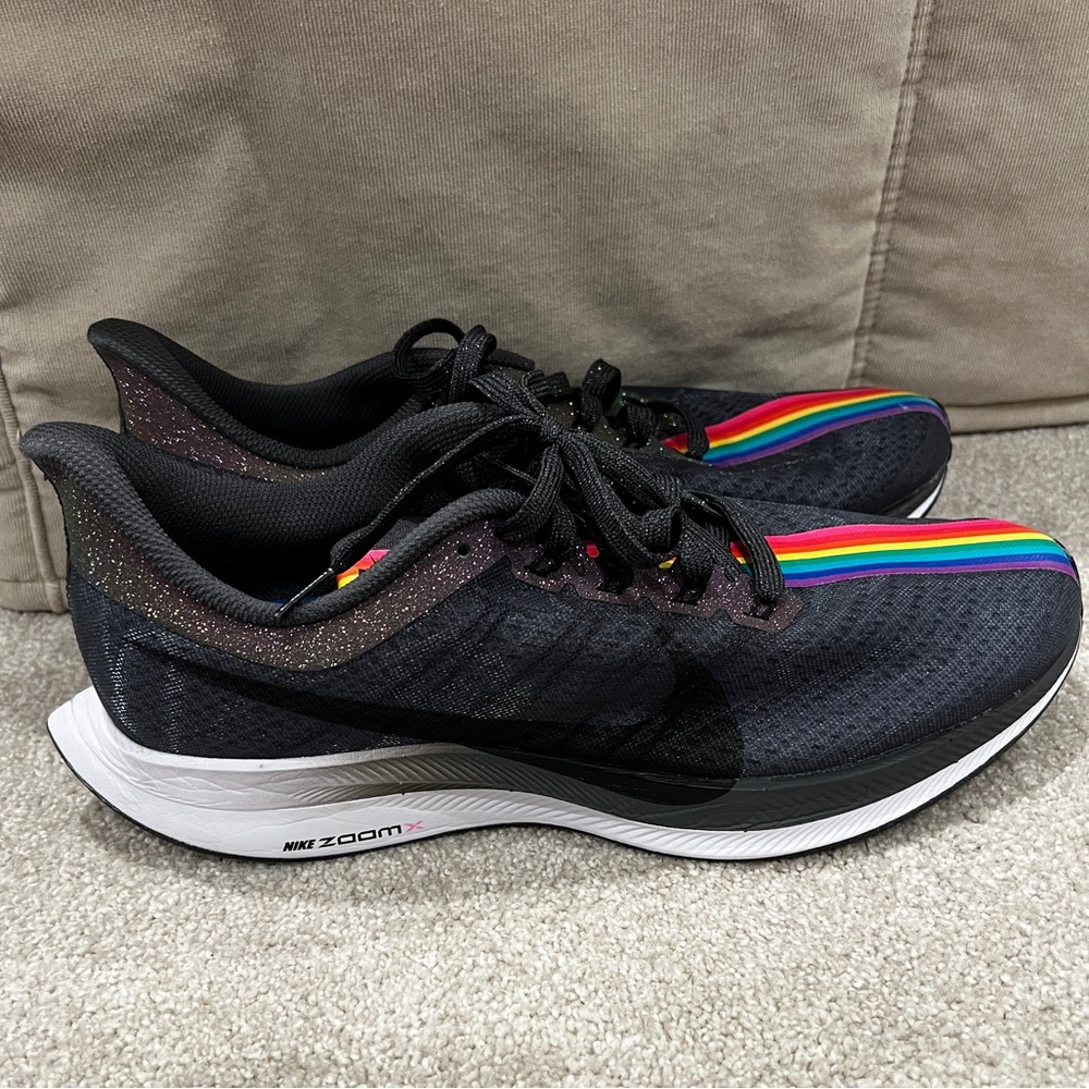 NIKE Zoom Pegasus Turbo BeTrue Mens size 11 Pride